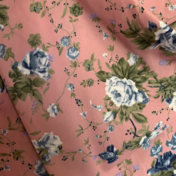 Asymmetric One Shoulder Floral Dress - Picture 4 of 9